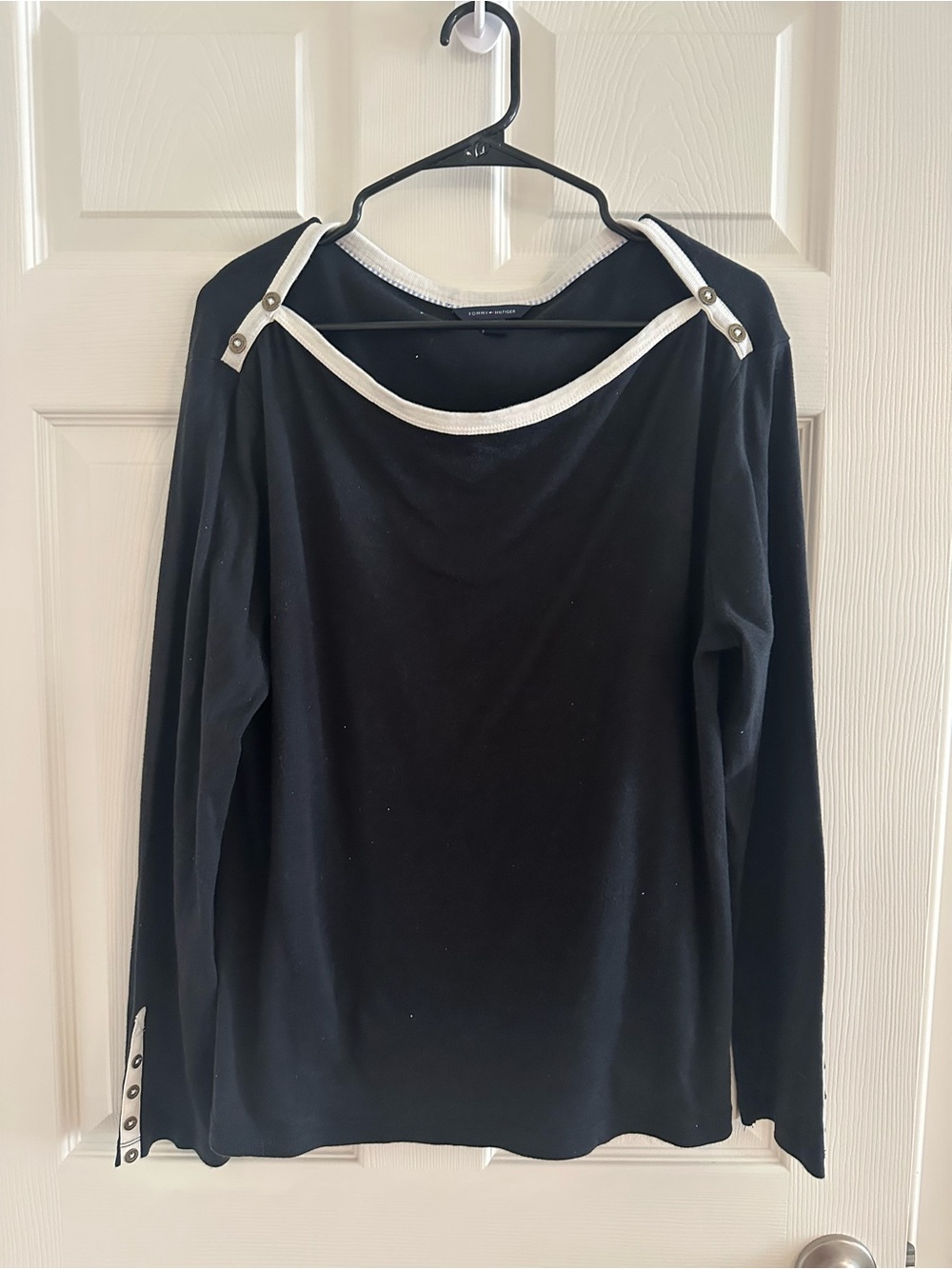 Tommy Hilfiger Black Tee with White Crew Neck
